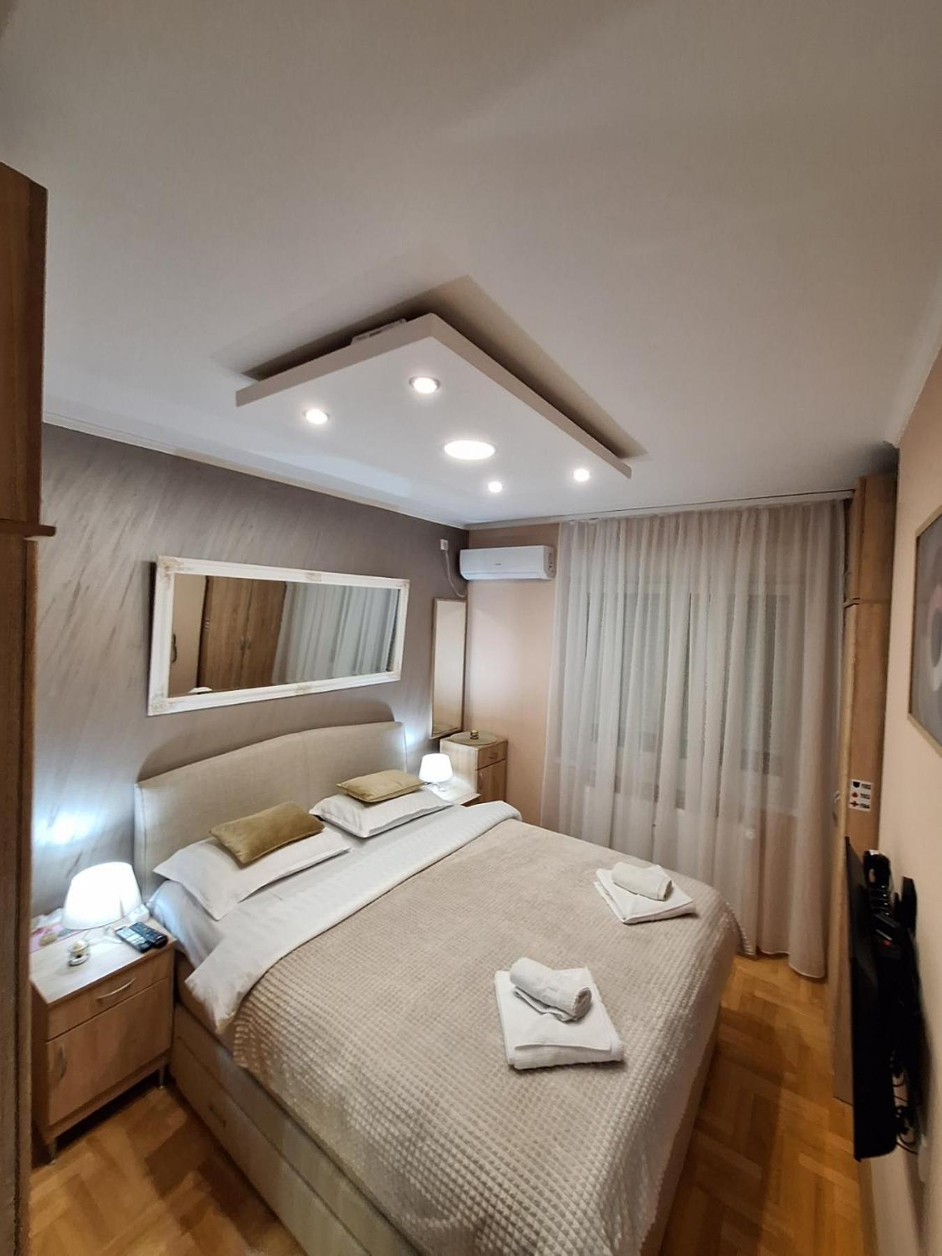 Lux Apartment Sanja 1 Суботица Екстериор снимка
