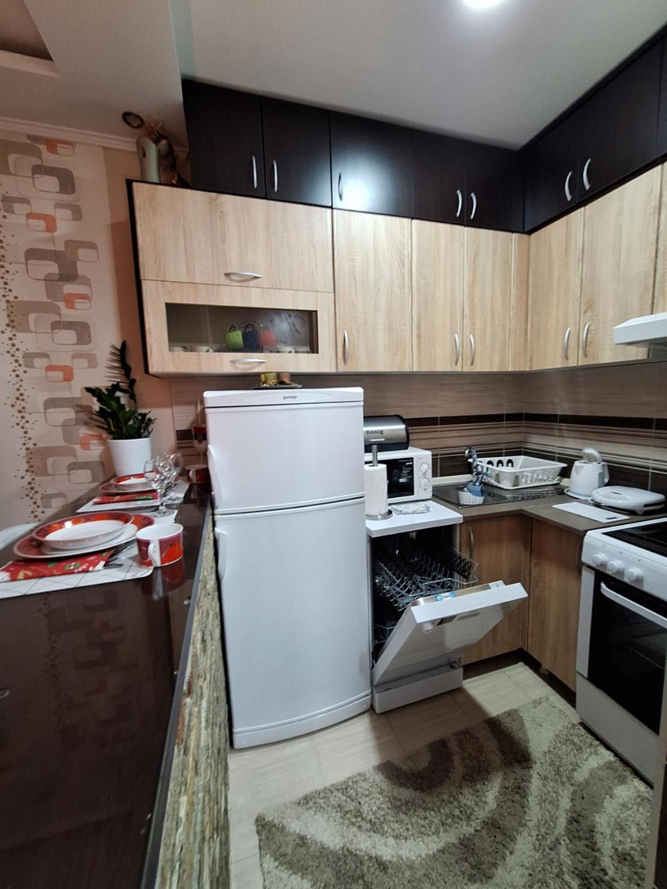 Lux Apartment Sanja 1 Суботица Екстериор снимка
